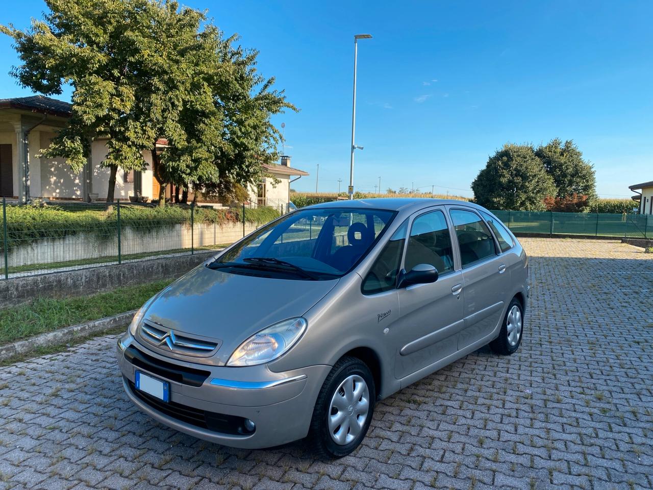 Citroen Xsara Picasso 1.8i GPL Exclusive