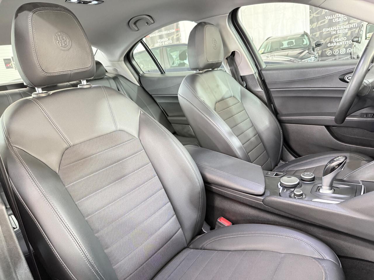 Alfa Romeo Giulia 2.2 Aziendale Turbodiesel 150 CV AT8 Super