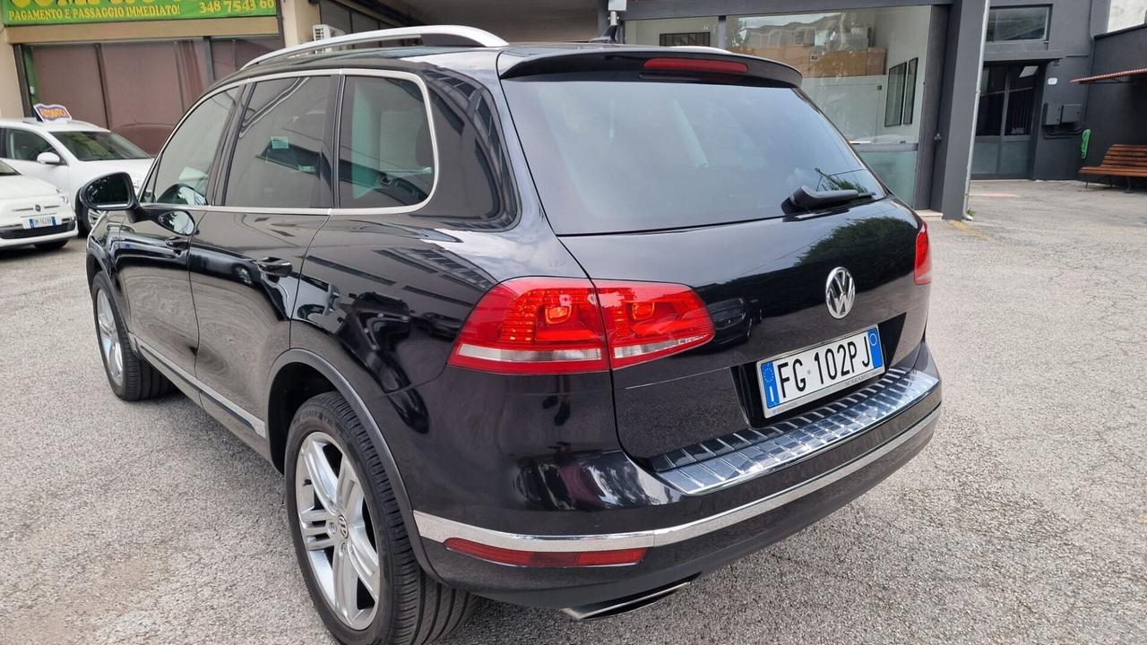 Volkswagen Touareg 3.0 TDI 204 CV tiptronic BlueMo