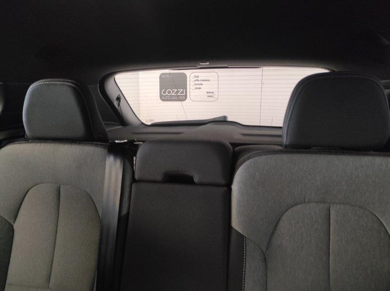 VOLVO XC40 (2017-->) - XC40 T2 Core