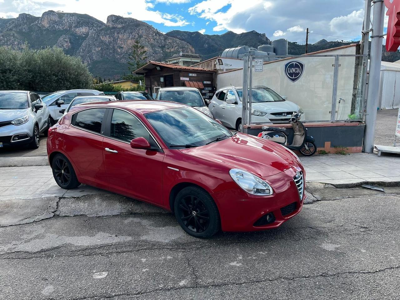 Alfa Romeo Giulietta 1.6 JTDm-2 105 CV Exclusive