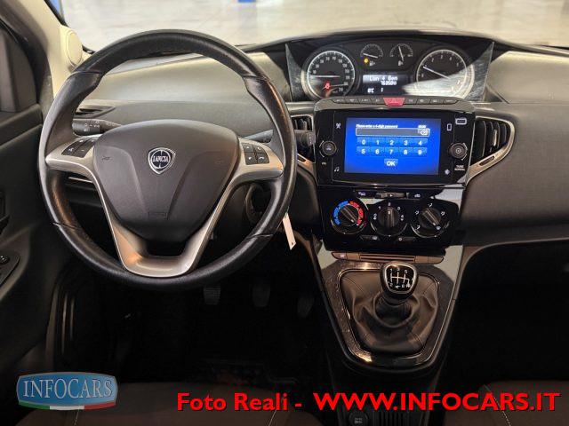 LANCIA Ypsilon 1.0 FireFly Hybrid Ecochic Gold - PROMO