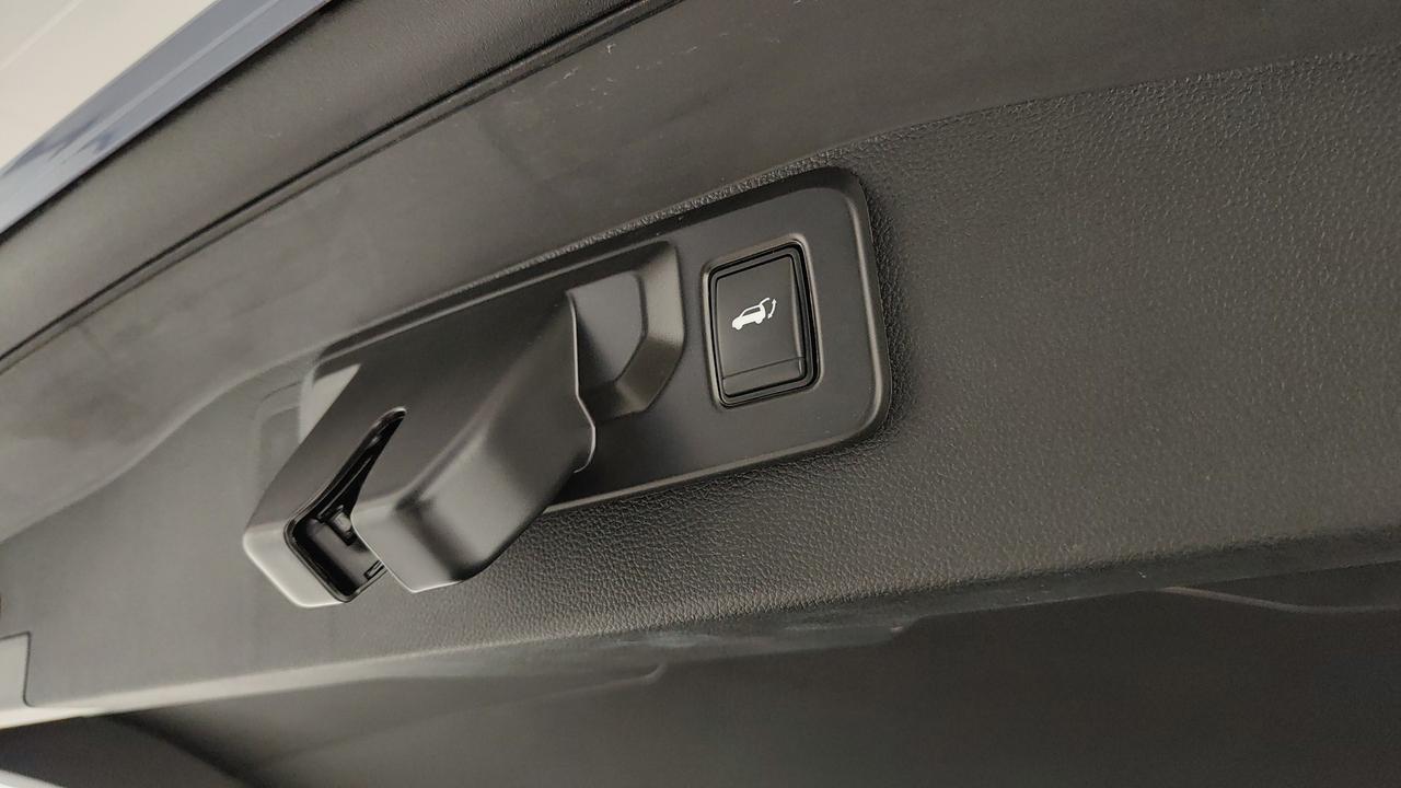 RENAULT Austral 1.2 E-Tech full hybrid Techno Esprit Alpine 200cv auto