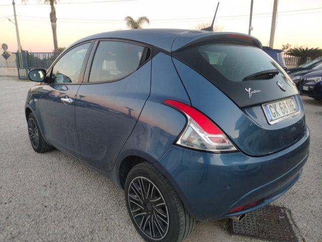 LANCIA Ypsilon 1.0 FireFly 5 porte S&S Hybrid Ecochic Gold