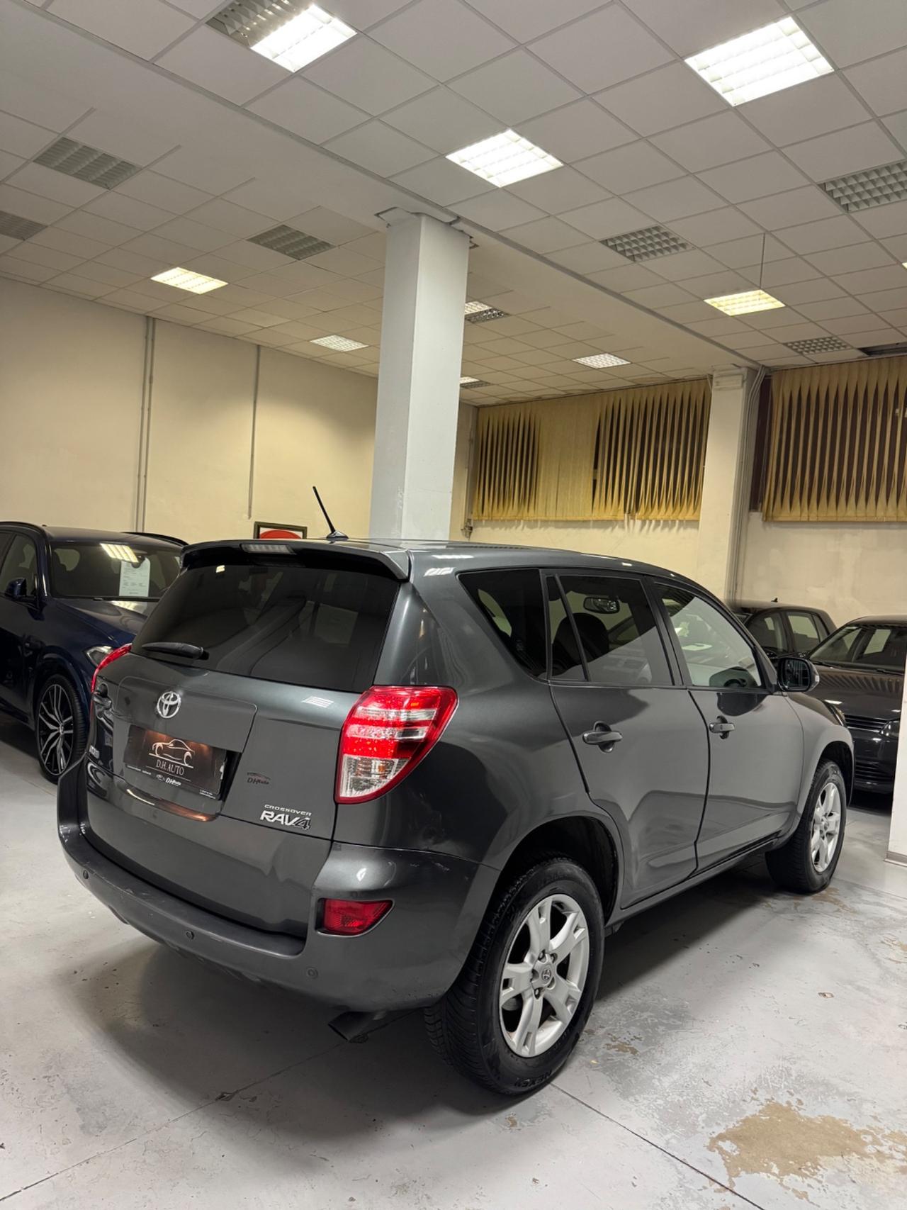 Toyota RAV 4 RAV4 2.2 D-4D 150 CV DPF Exclusive
