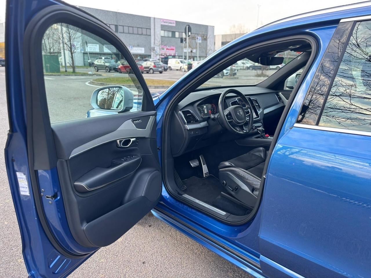 Volvo XC 90 XC90 D5 AWD Geartronic R-design