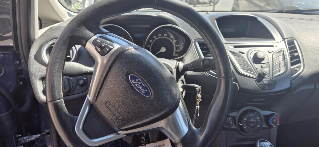 Ford Fiesta 1.4 3p. Bz.- GPL Titanium 2013 USATO