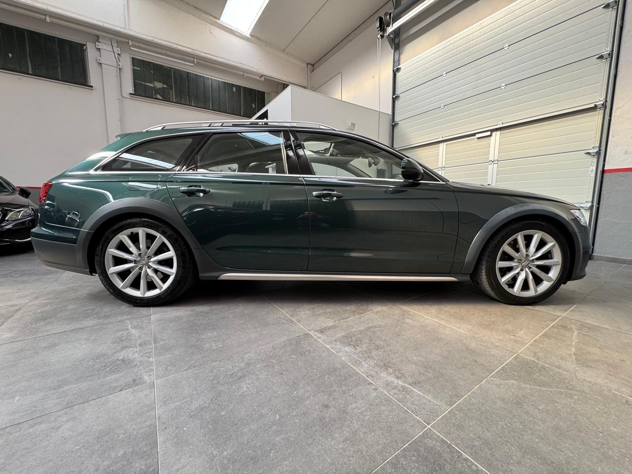 Audi A6 allroad 3.0 TDI 218 CV S tronic Business Plus