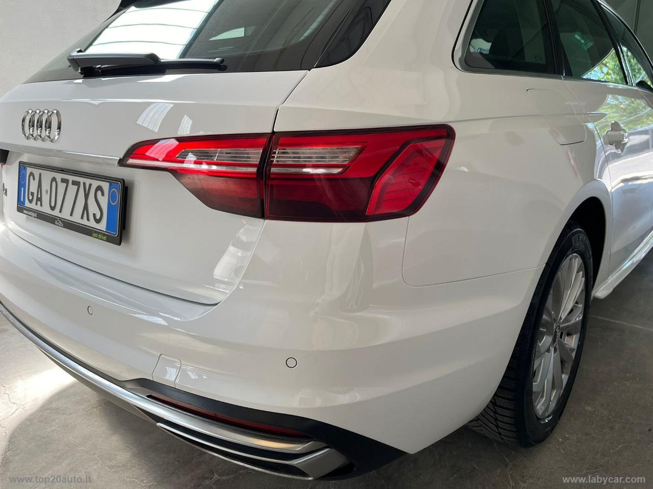 AUDI A4 Avant 35 TDI S TRONIC Business ADVANCE EVOLUTION