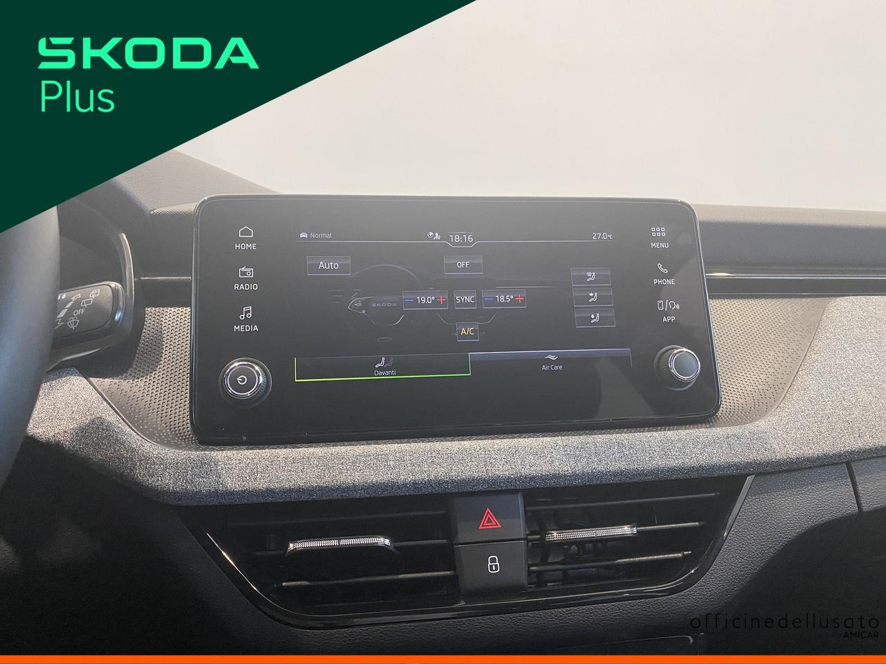 Skoda Kamiq 1.0 tsi 115cv black dots dsg