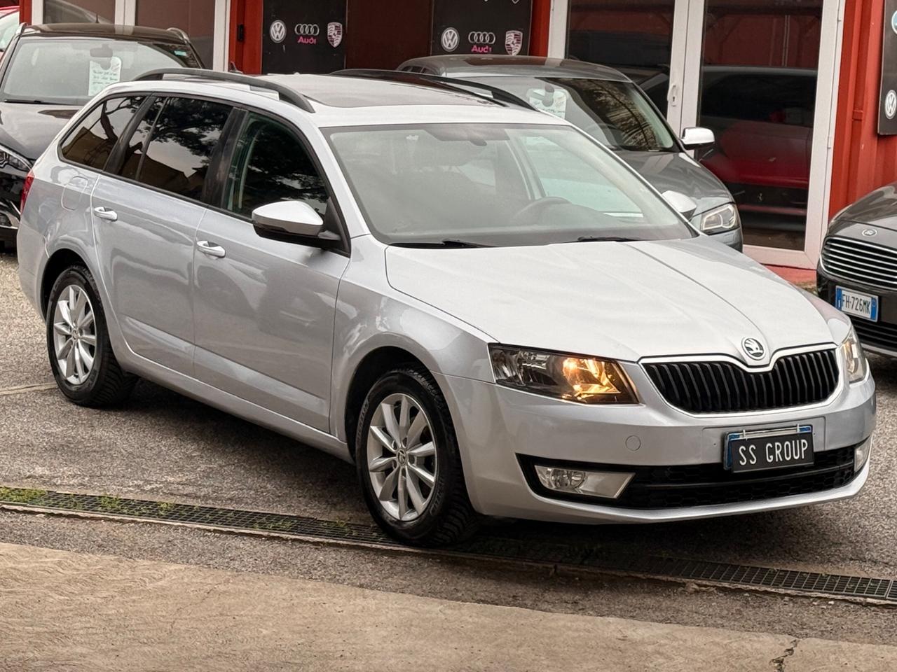 Octavia 1.6 TDI/dsg/rate/(( 80 mila km- unipro ))