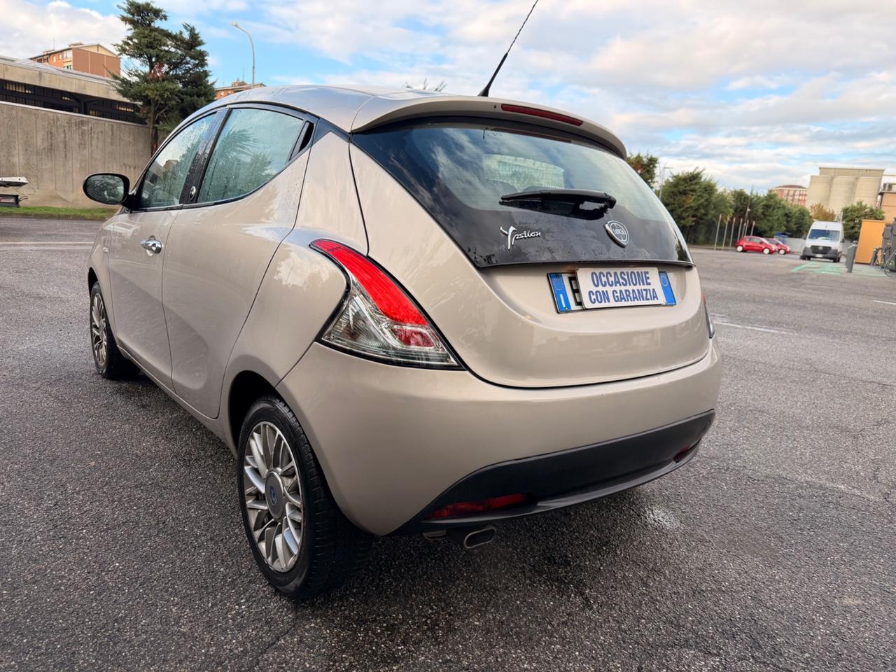 Lancia Ypsilon 1.2 69 CV 5 porte GPL Ecochic Gold