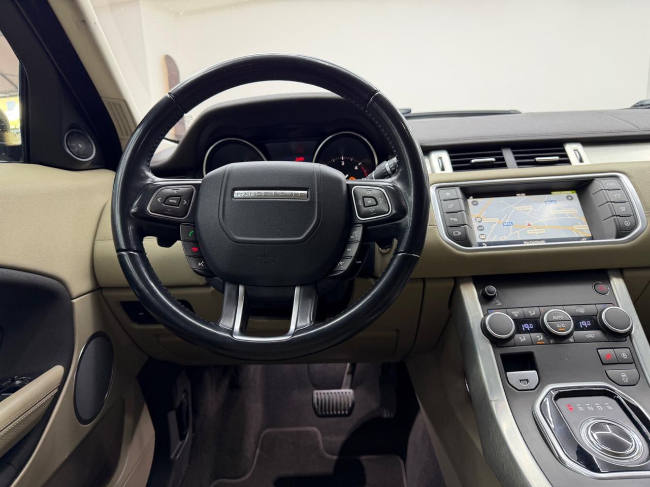 Land Rover Range Evoque 2.0 TD4 150 CV 5p. SE