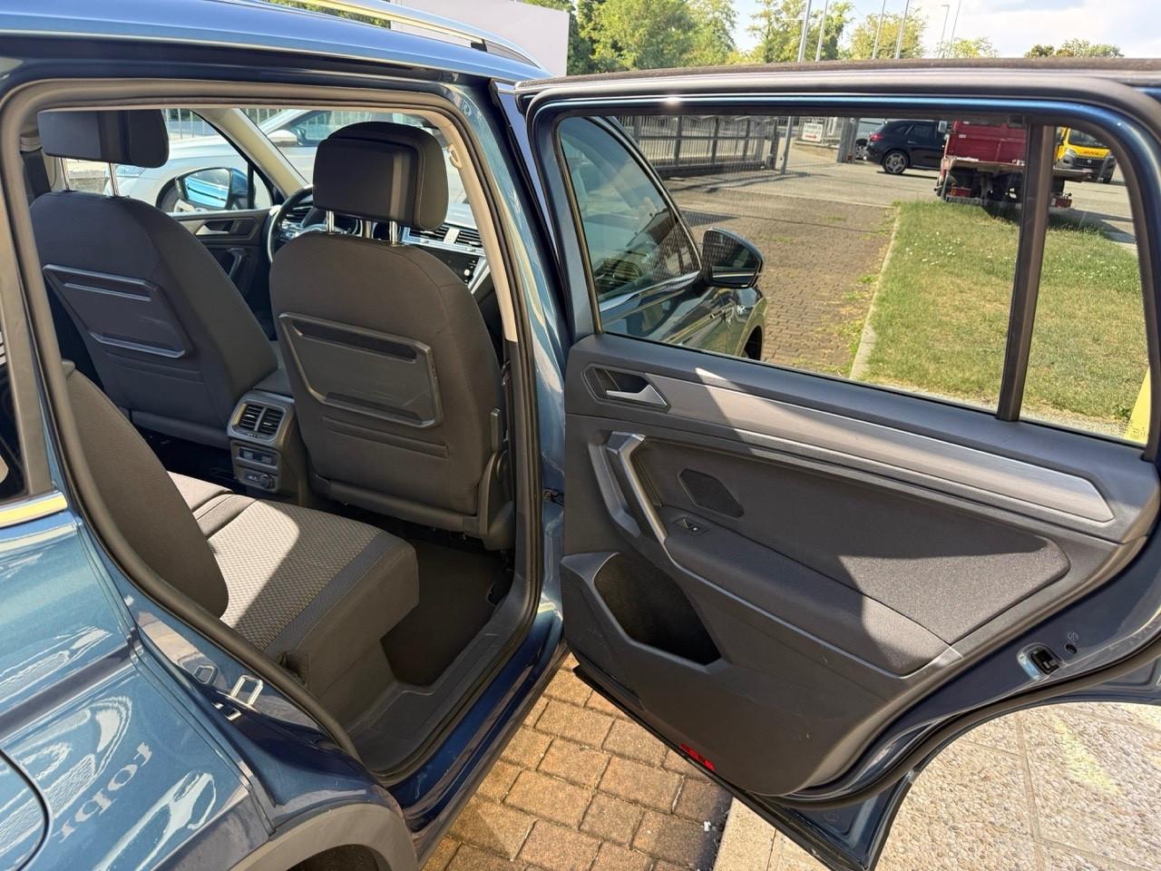 VW Tiguan Allspace 2.0 TDI SCR DSG 7 POSTI/TG UFFICIALI