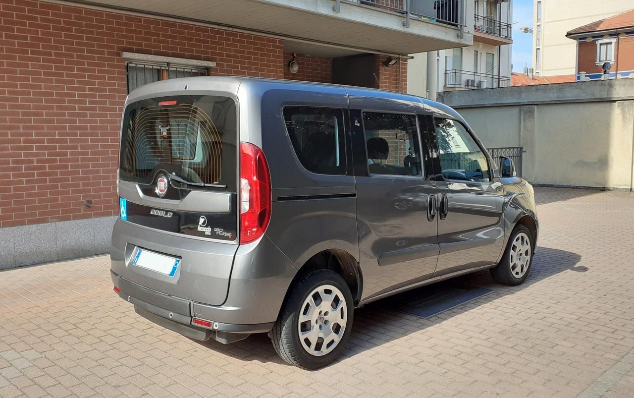 Doblo trasporto disabile pianale ribassato