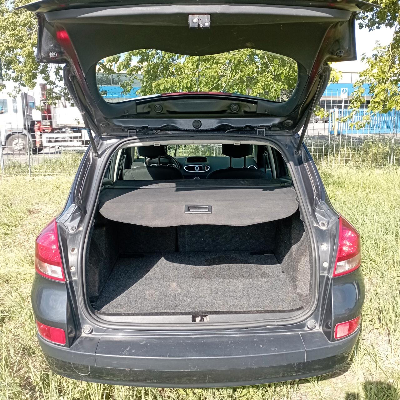 Renault Clio 1.2 16V SporTour Dynamique