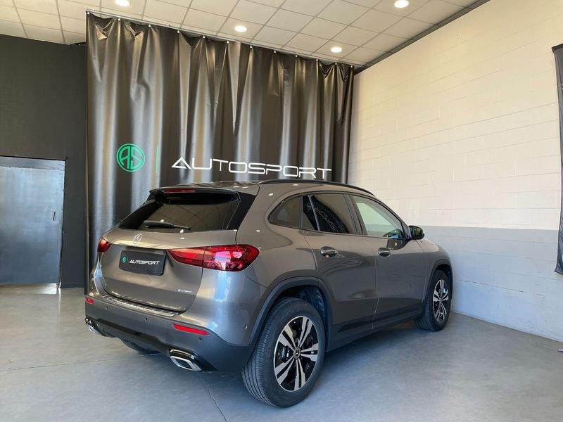Mercedes-Benz GLA GLA 200 Automatic Progressive Advanced