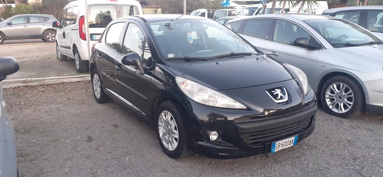 Peugeot 207 2010 - 1.4 VTi 95CV OK NEOP. LB AUTOMOBILI