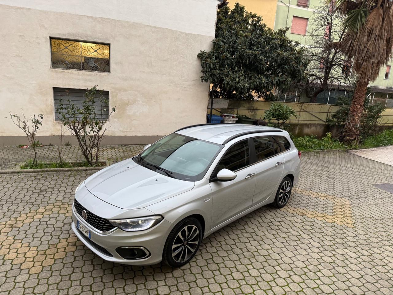 Fiat Tipo 1.6 Mjt S&S SW Lounge