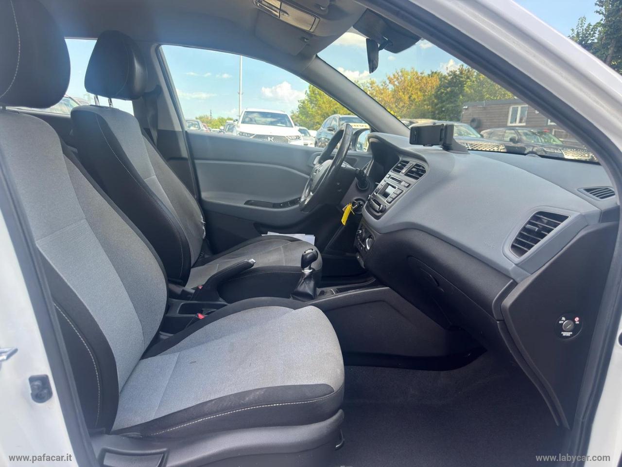 HYUNDAI i20 1.2 84 CV 5p. Econext Comfort