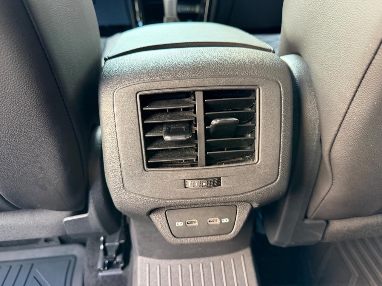 Volkswagen T-Roc 2.0 TDI150 CV DSG R-Line 2024