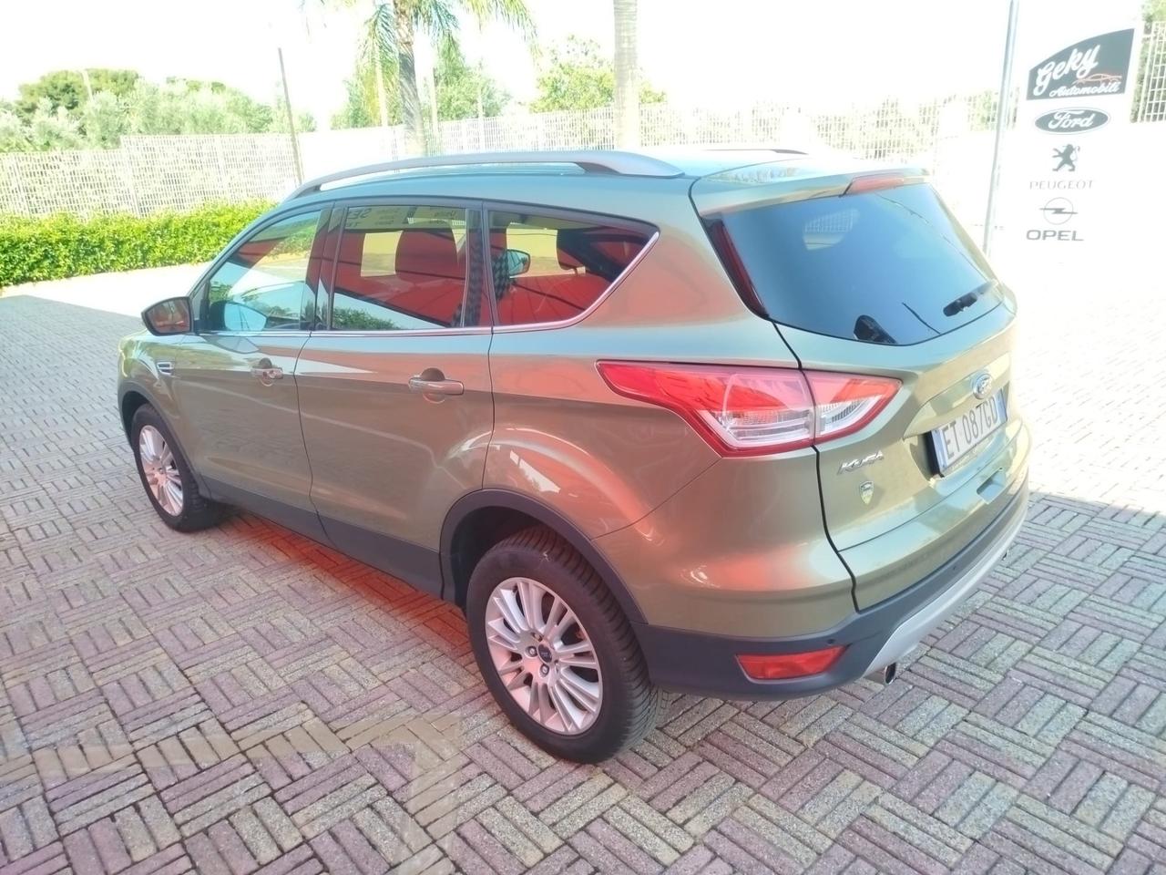 Ford Kuga 2.0 TDCI 140 CV 4WD Titanium