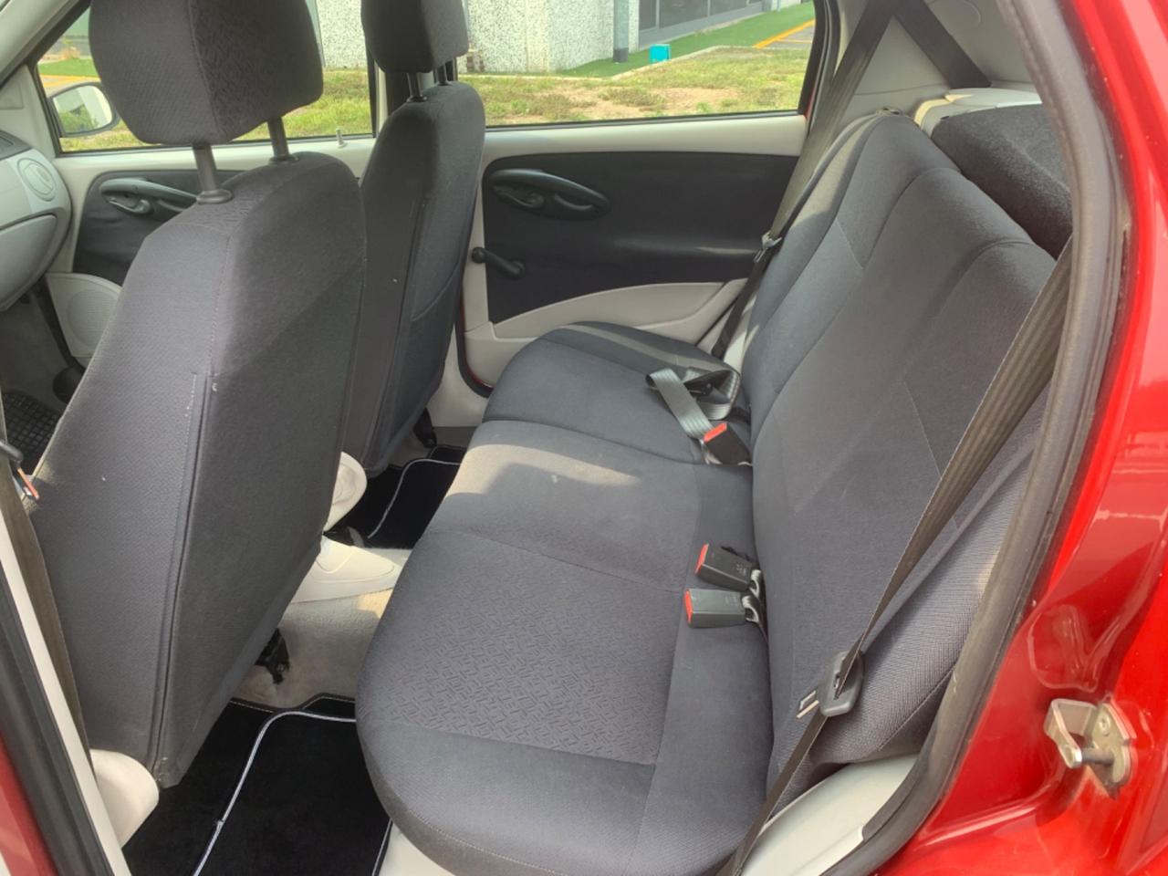 Fiat Punto 1.2i cat 5 porte ELX