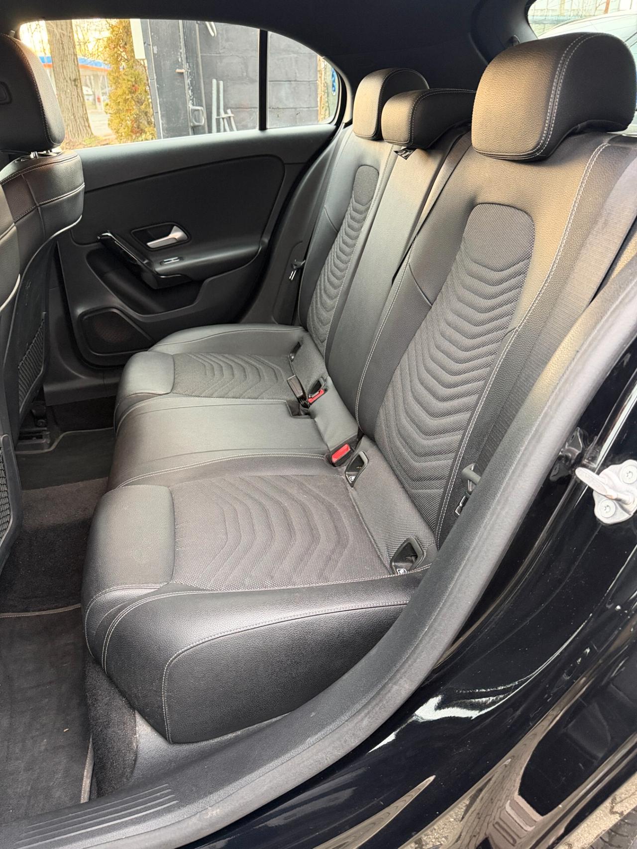 Mercedes-benz A 180 d Automatic Business Extra