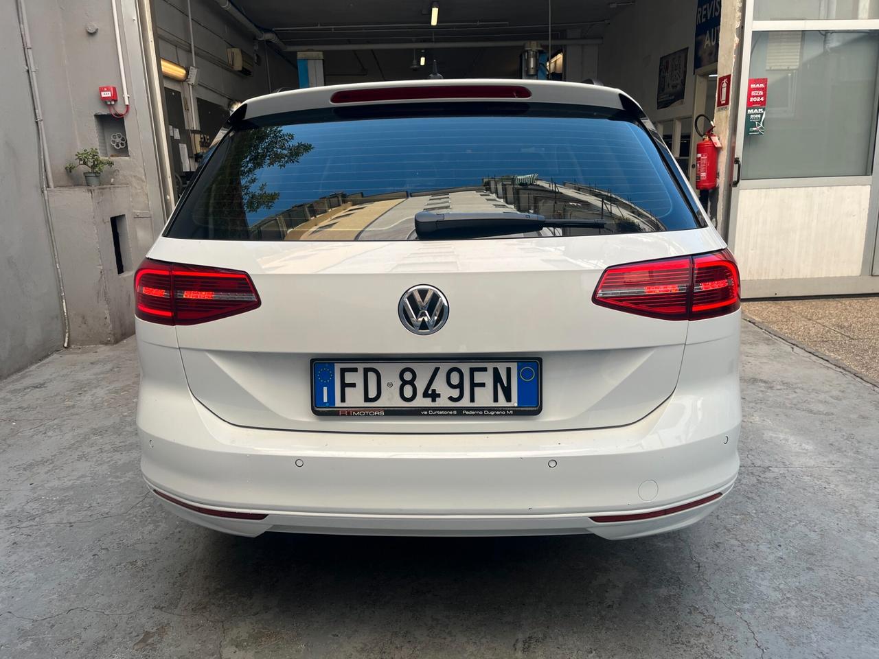 Volkswagen Passat Variant 1.6 TDI Trendline BlueMotion Technology