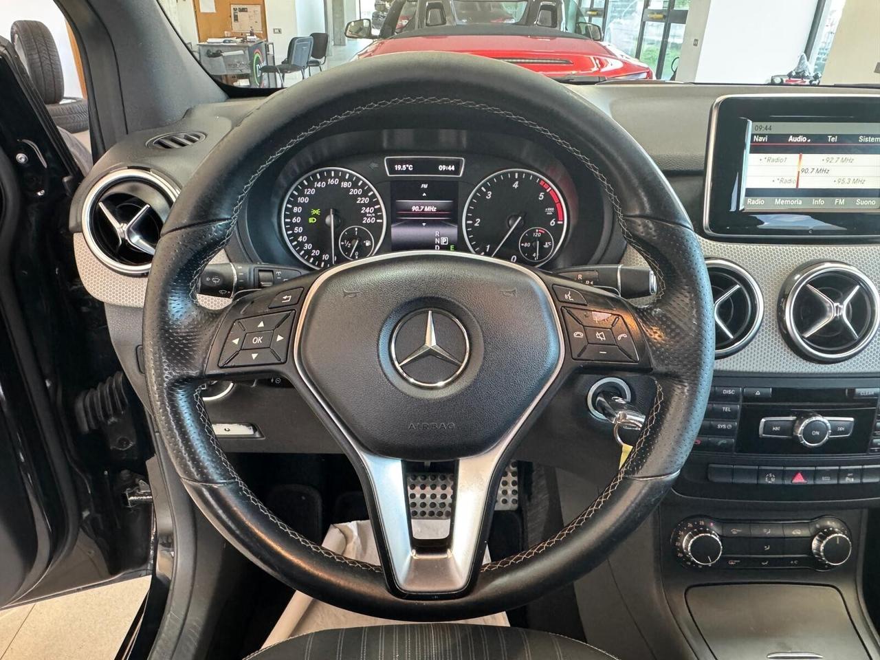 Mercedes-benz B 200 CDI Premium Automatic