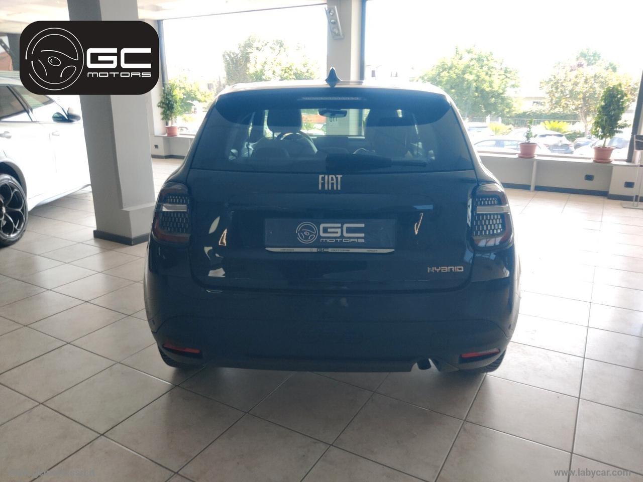 Fiat 600 Hybrid 100 CV DCT MHEV