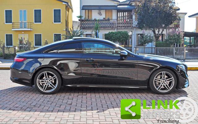 MERCEDES-BENZ E 300 d Premium AMG night edition 245cv G-Tronic
