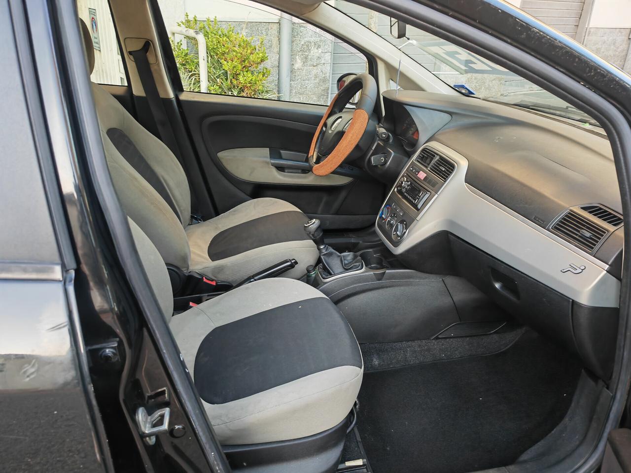 FIAT GRANDE PUNTO 1.3 MJT DIESEL DYNAMIC