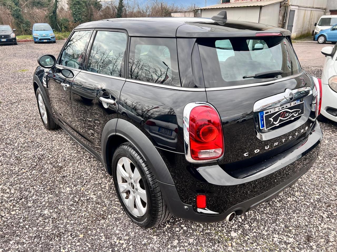 Mini Cooper D Countryman 2.0 *Tetto*Pdc*Navi*Camera*Ambient