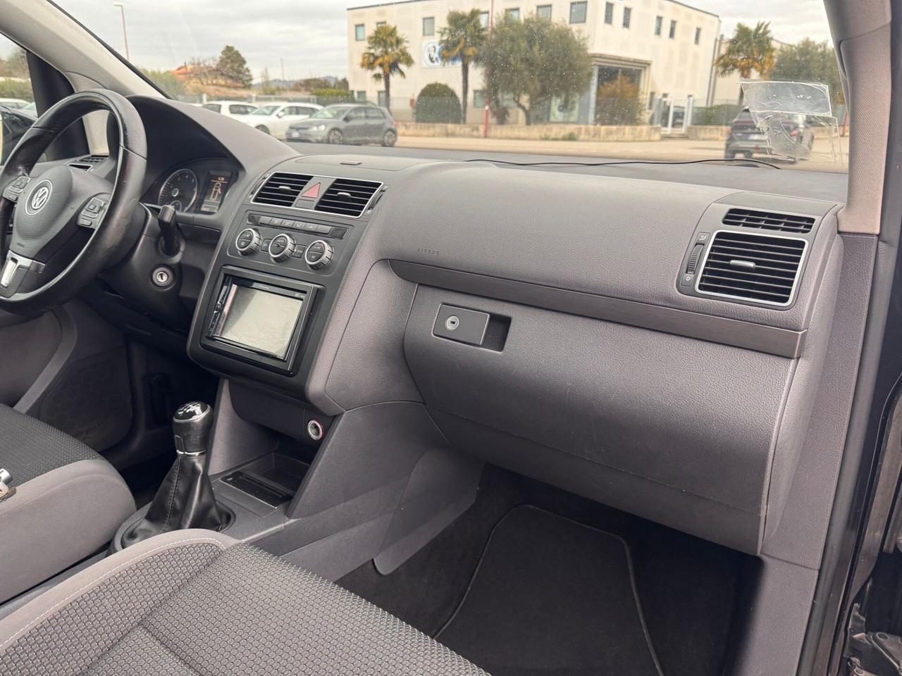 Volkswagen Touran Business 1.4 Highline EcoFuel 7 posti