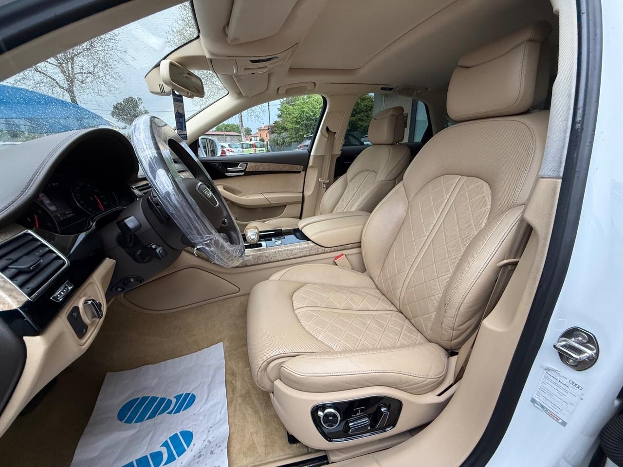 Audi A8 4.2 V8 TDI quattro tiptronic -