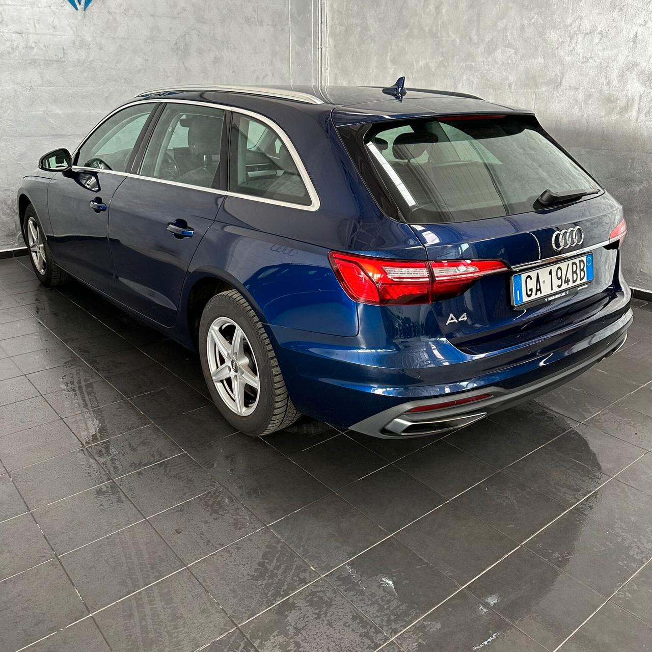 Audi A4 Avant 30 TDI/136 CV S tronic