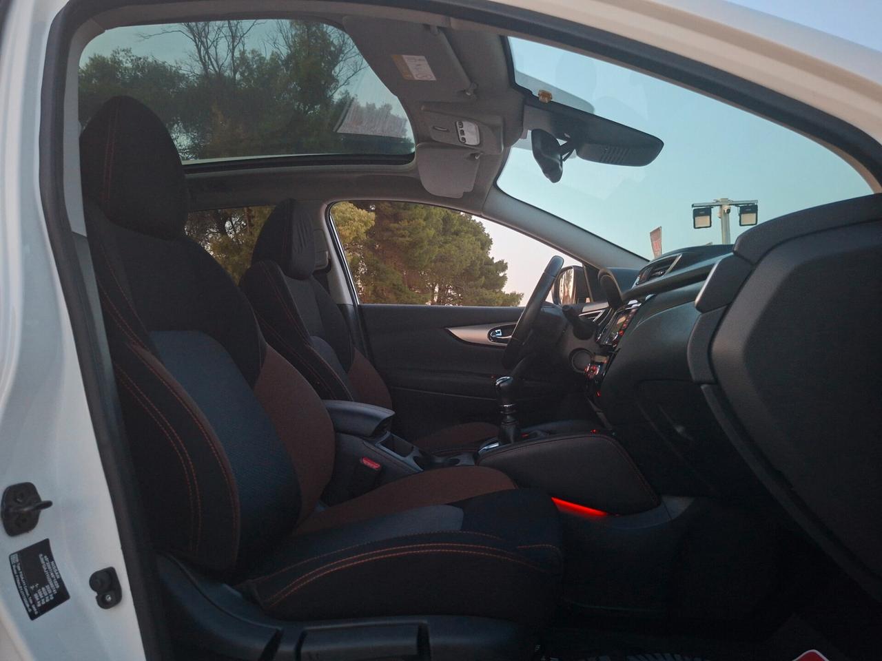 Qashqai 1.7 dCi 150cv-N-Connecta *TETTO-LED-Cam360°