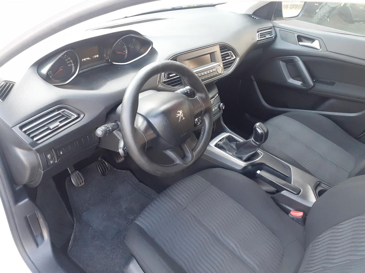 Peugeot 308 BlueHDi 100 S&S SW Business