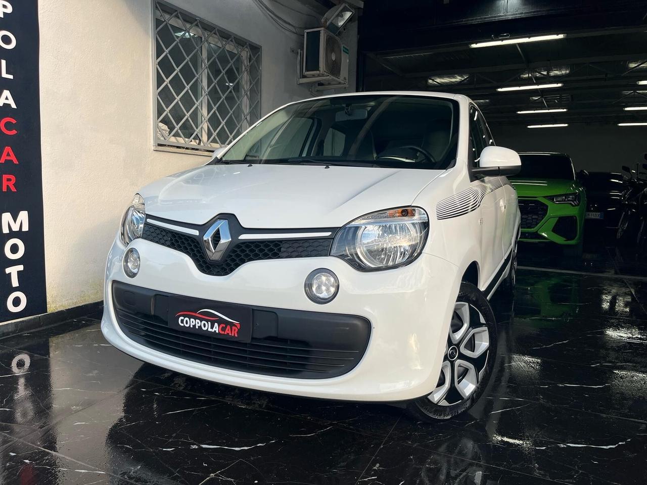 Renault Twingo SCe EDC Intens
