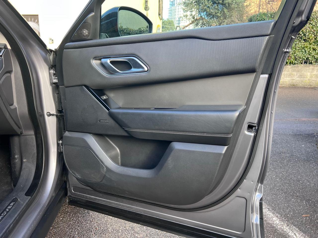 Land Rover Range Rover Velar D240 HSE #9149