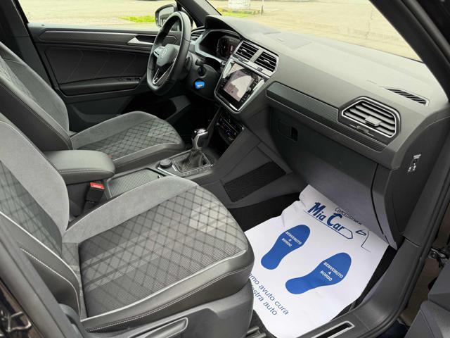 VOLKSWAGEN Tiguan 2.0 TDI 200 CV SCR DSG 4MOTION R-Line