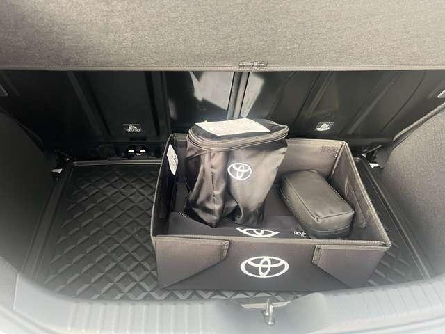 Toyota Aygo X Aygo X 1.0 JBL Special Edition 72cv ORO TETTO NERO