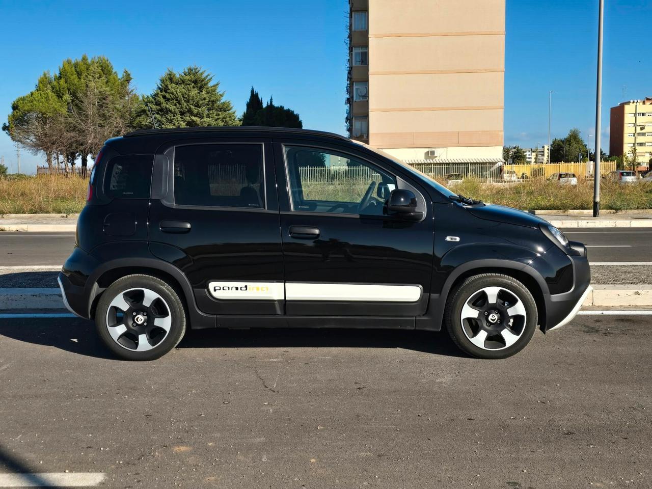 Fiat Panda Pandina 1.0 FireFly 70 CV Hybrid Cross