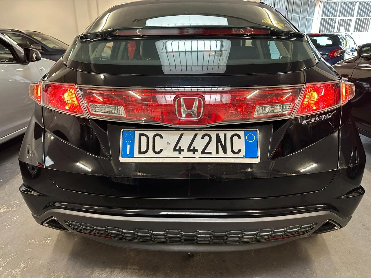 Honda Civic 1.8 i-VTEC 5p. Comfort