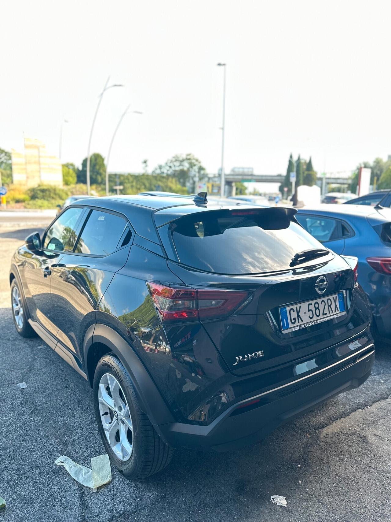 Nissan Juke 1.0 DIG-T 114 CV N-Connecta