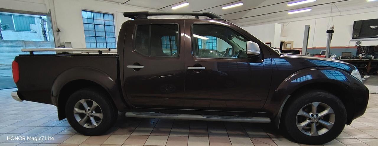 Nissan Navara 2.5 dCi 190CV 4 porte Double Cab LE