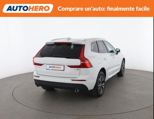 VOLVO XC60 B4 (d) AWD Geartronic Momentum Pro