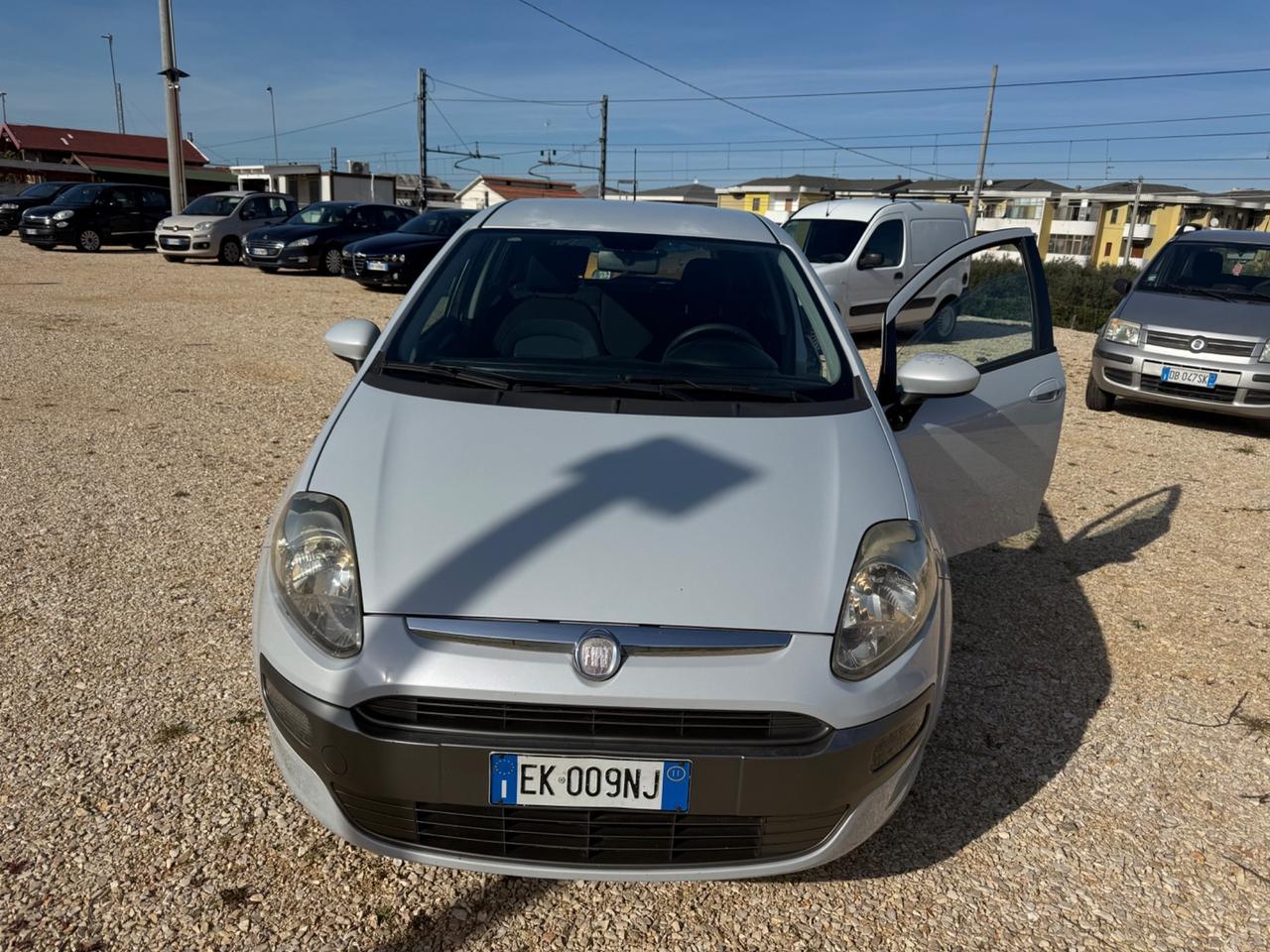 Fiat Punto Evo GPL AUTOMATICA SUPER PREZZO 2.999€