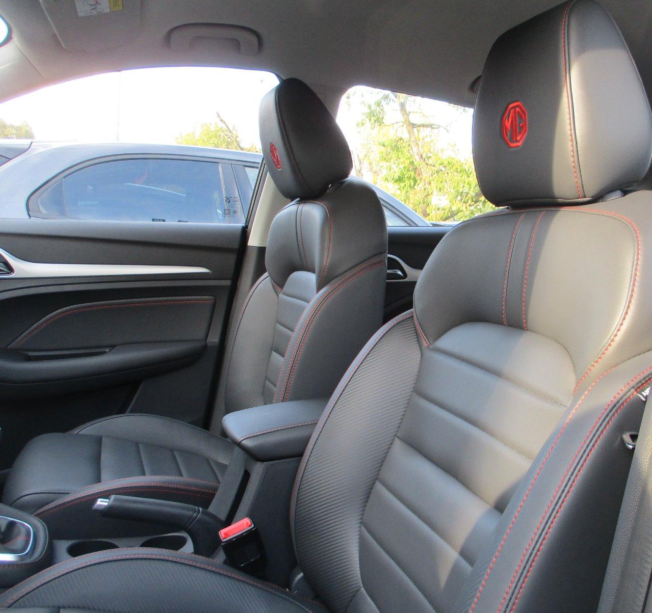 Mg ZS 1.5 Luxury - Carplay/Led